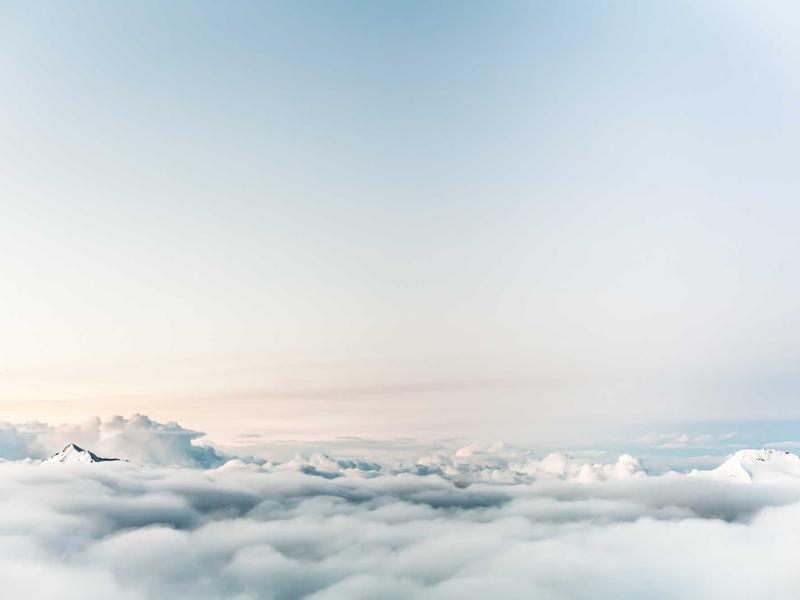 数字游民<br>ly9ugd.cn 巴厘岛办公桌
